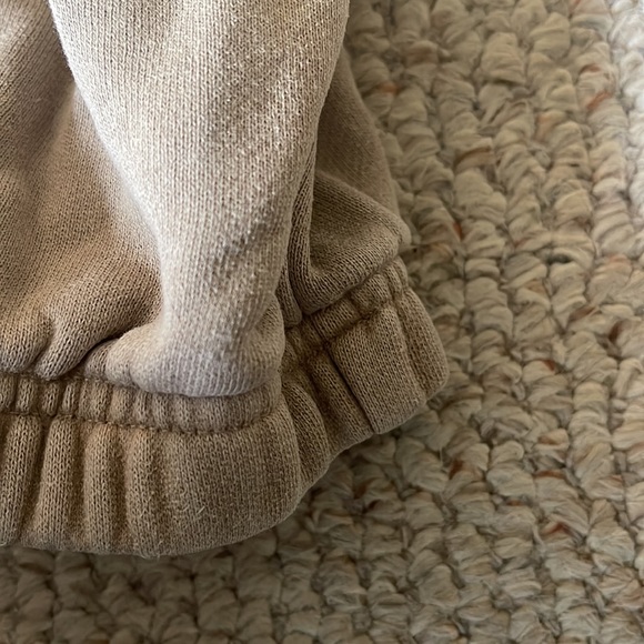 Tna CozyAF fleece sweatpants, tan, size L - Picture 2 of 4